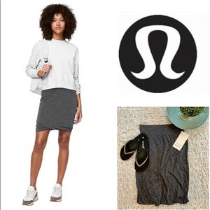 Lululemon Boulevard Bliss Travel Knit Ruched Skirt